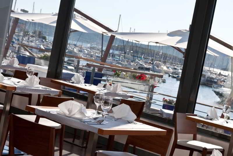 Hotel In Biograd Na Moru Ngoại thất bức ảnh