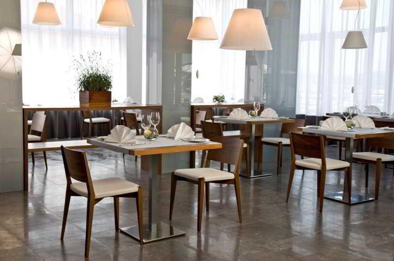 Hotel In Biograd Na Moru Ngoại thất bức ảnh
