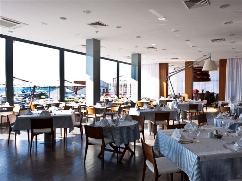 Hotel In Biograd Na Moru Ngoại thất bức ảnh
