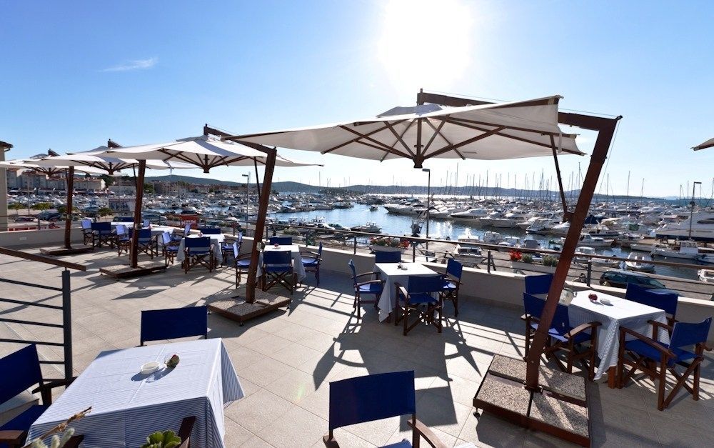 Hotel In Biograd Na Moru Ngoại thất bức ảnh