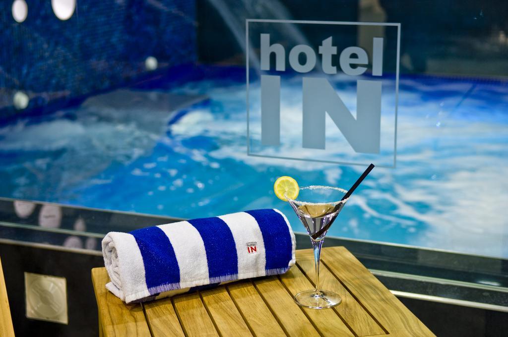 Hotel In Biograd Na Moru Ngoại thất bức ảnh