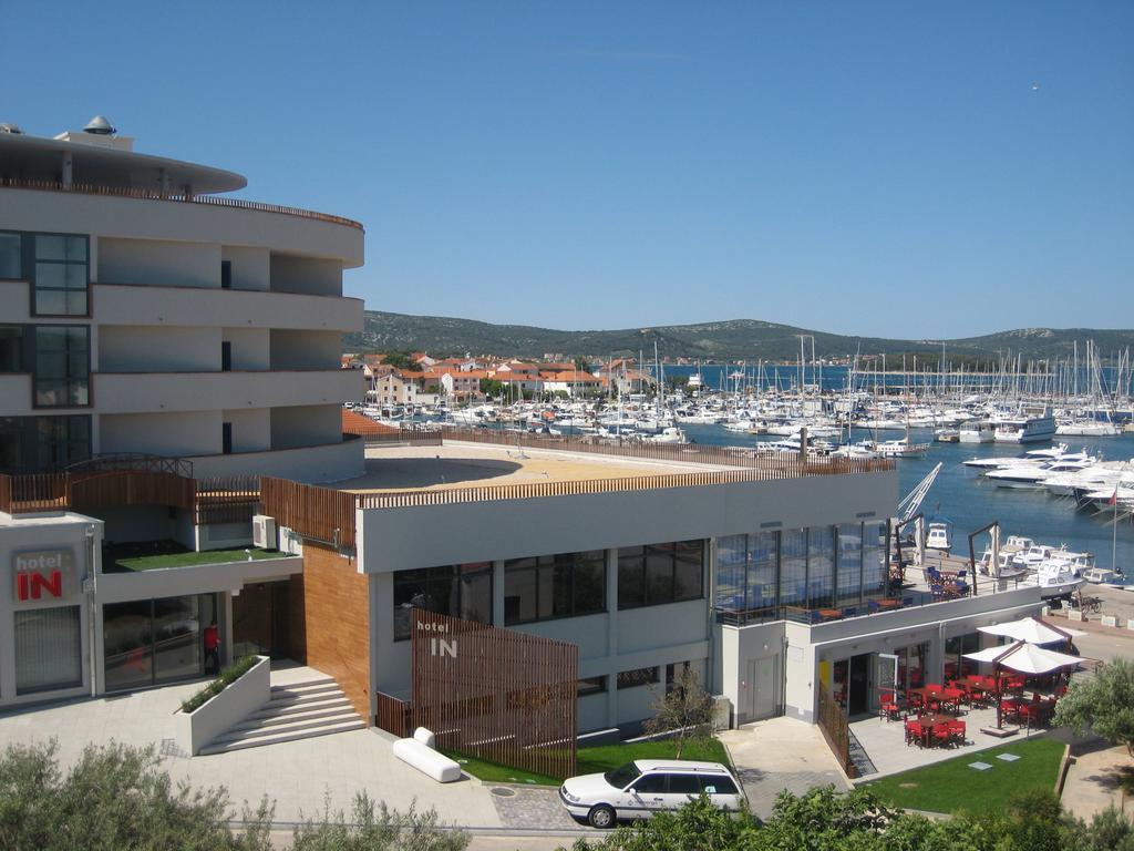 Hotel In Biograd Na Moru Ngoại thất bức ảnh