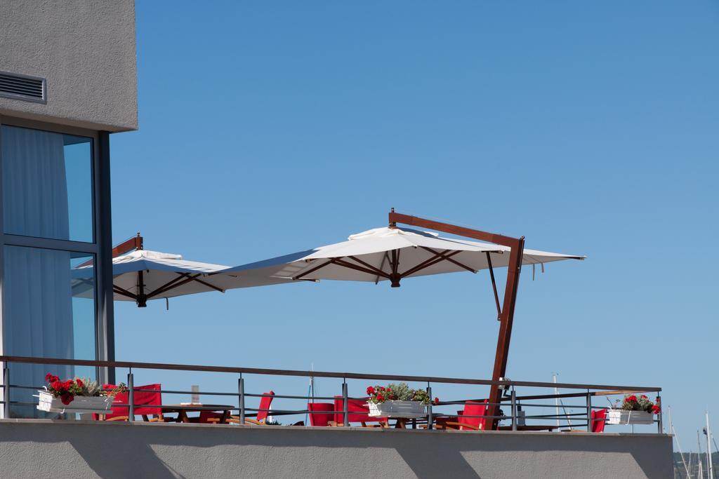 Hotel In Biograd Na Moru Ngoại thất bức ảnh